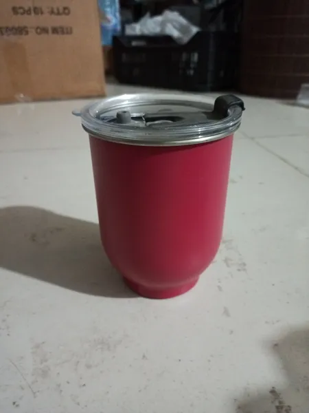 كباية ستانلس مع غطاء