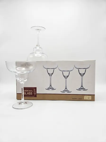 Glassware & Drinkware